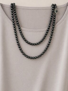 Elegant Mallorcan Pearl Necklace